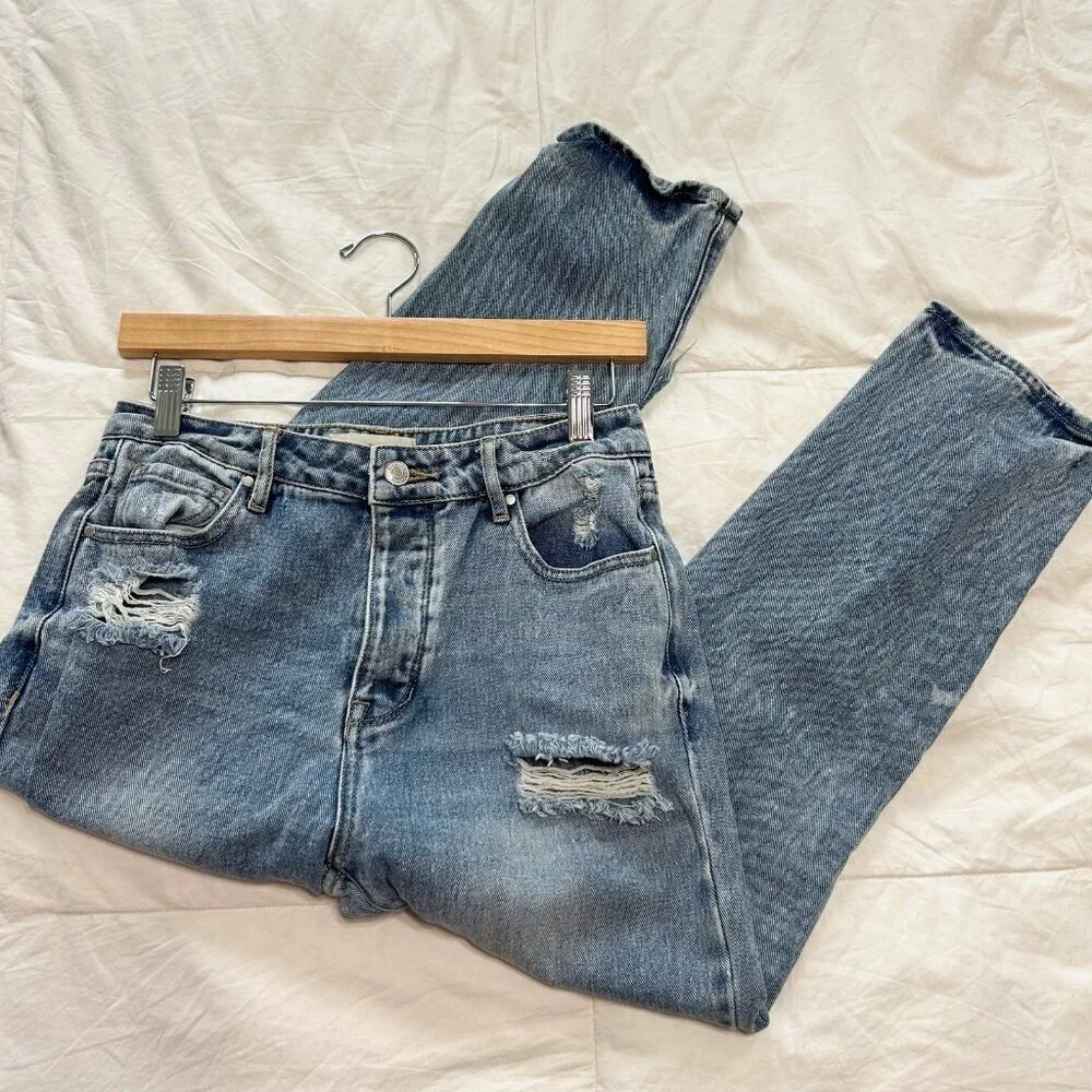 PacSun Eco Light Blue Denim Distressed Mom Cropped Jeans Women’s Size 27